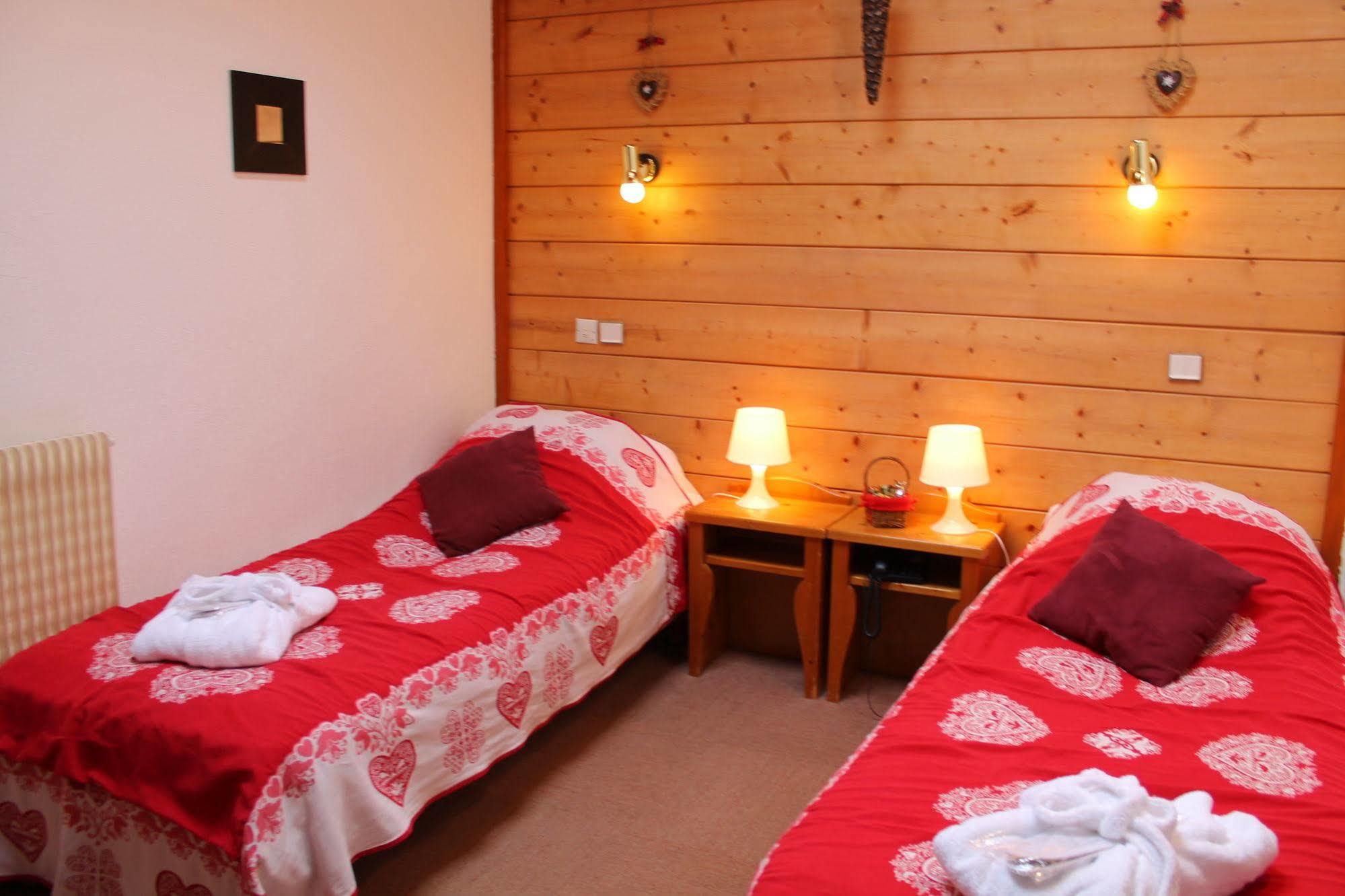 Chalet Hotel Aiguille Blanche Logis Les Gets Exterior foto